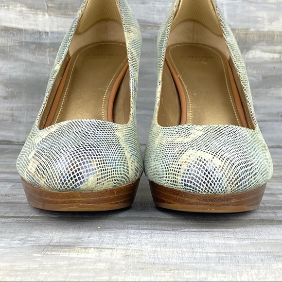 Circa Joan David Luxe Platform Pumps Pearly Snakeskin Print Leather Heels 7.5M - Picture 10 of 16